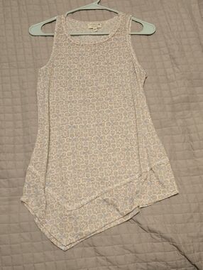 Studio Sleeveless Asymmetric Tank in Cream and Light Blue Tile Print